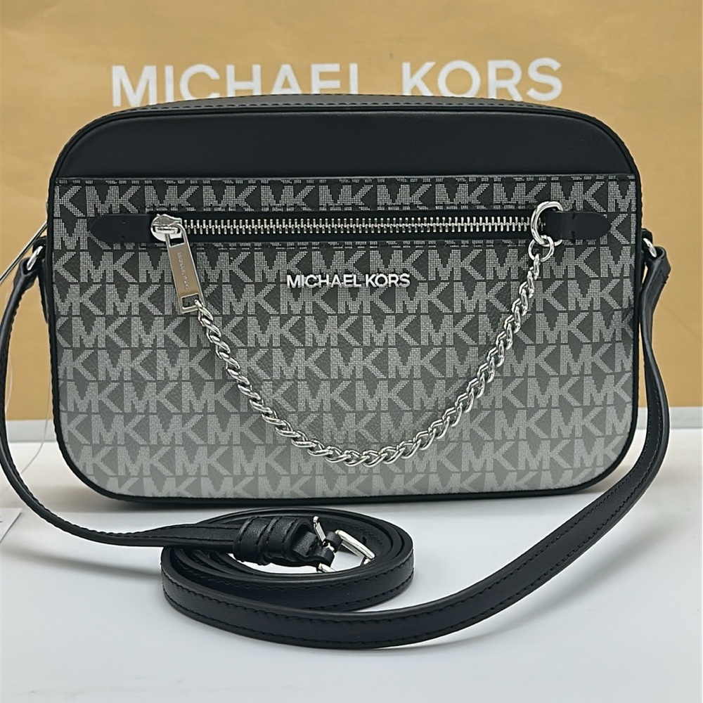 Michael Kors Jet Set Large Ombré Signature Logo East West Crossbody Body
Black - Picture 2 of 14
